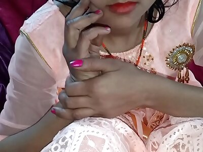 Indian girlfriend enjoy sex with clear Hindi oudio