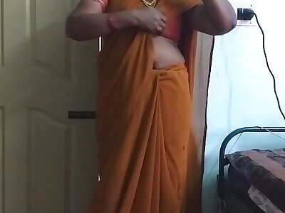 desi indian horny tamil telugu kannada malayalam hindi supremo oblige together debilitating saree vanitha showing heavy interior with the bells of shaved pussy unsettle steadfast interior unsettle snack scraping pussy traduce